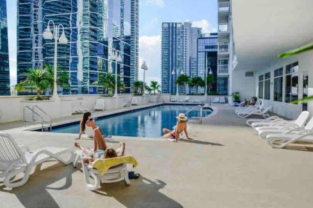 40Th Floor Priceless Unit Central Location ميامي المظهر الخارجي الصورة